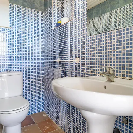 Amazing In Holiday home La Barca de la Florida